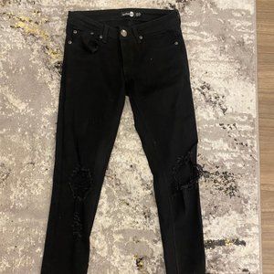 Black Skinny Jeans